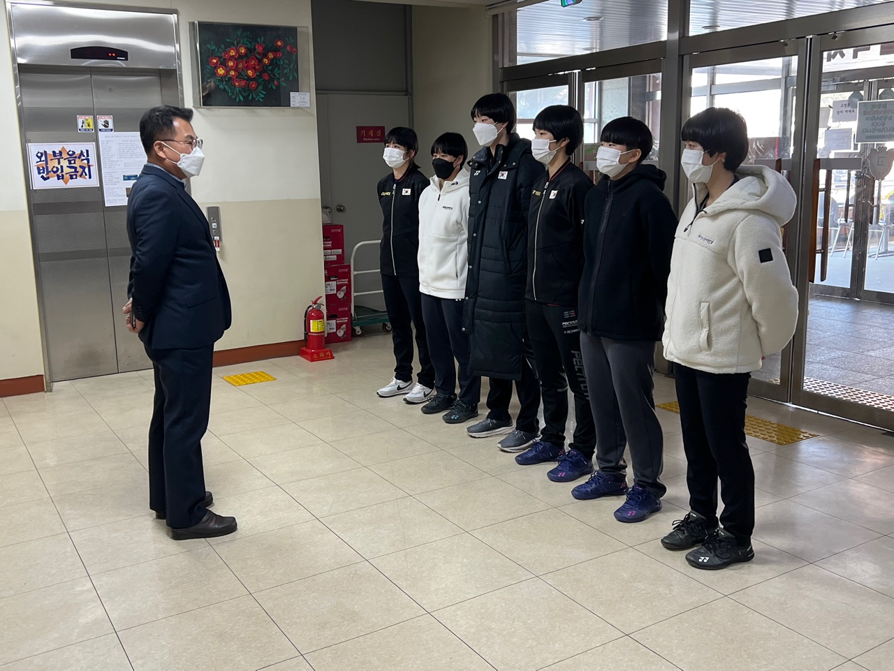 (2021.12.07)2021.화순 이용대배 전국학교대항 배드민턴선수권대회 출정식1.JPG