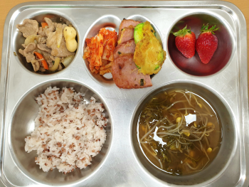 3월 10일 본식.jpg
