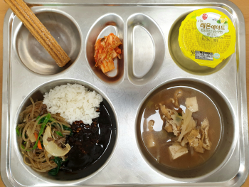 3월 23일 본식.jpg