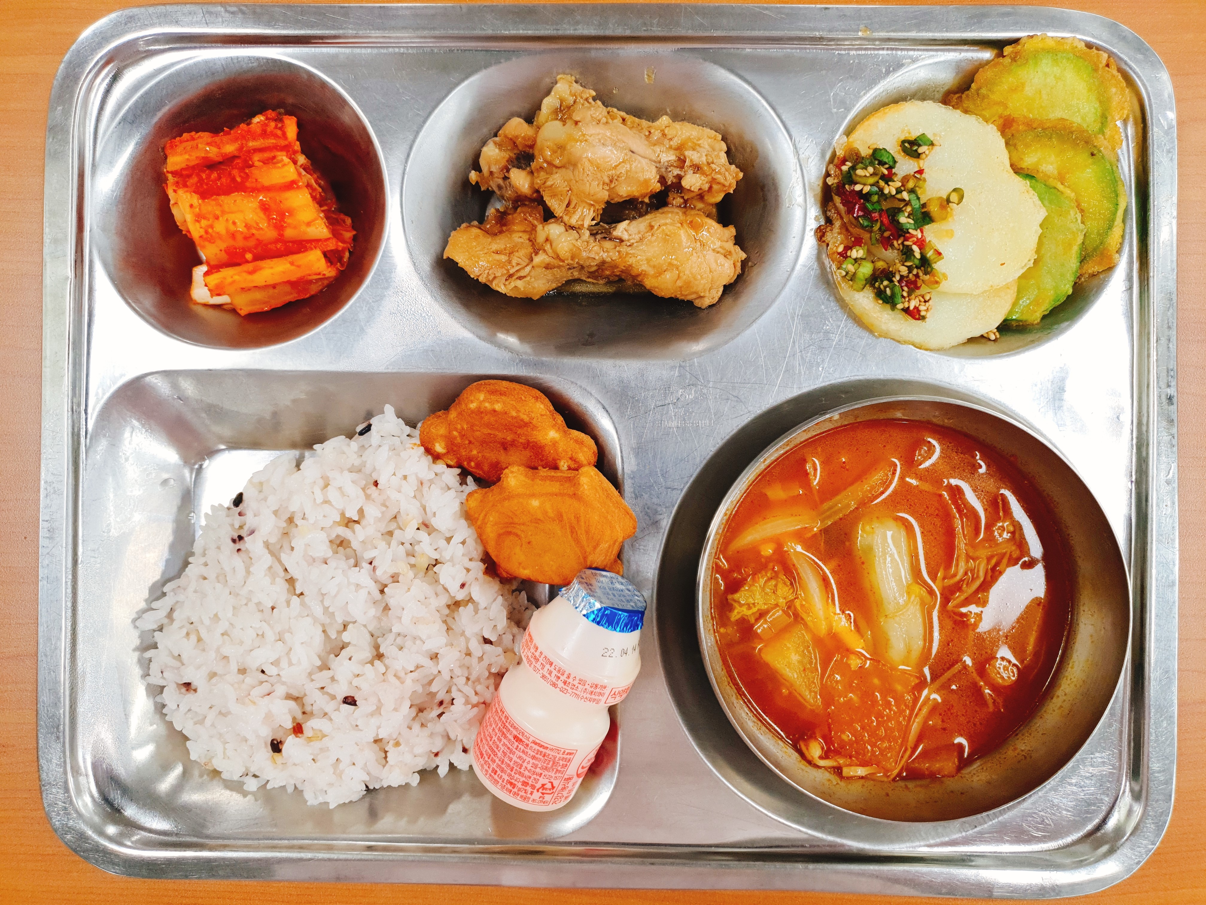 4.7.조식.jpg