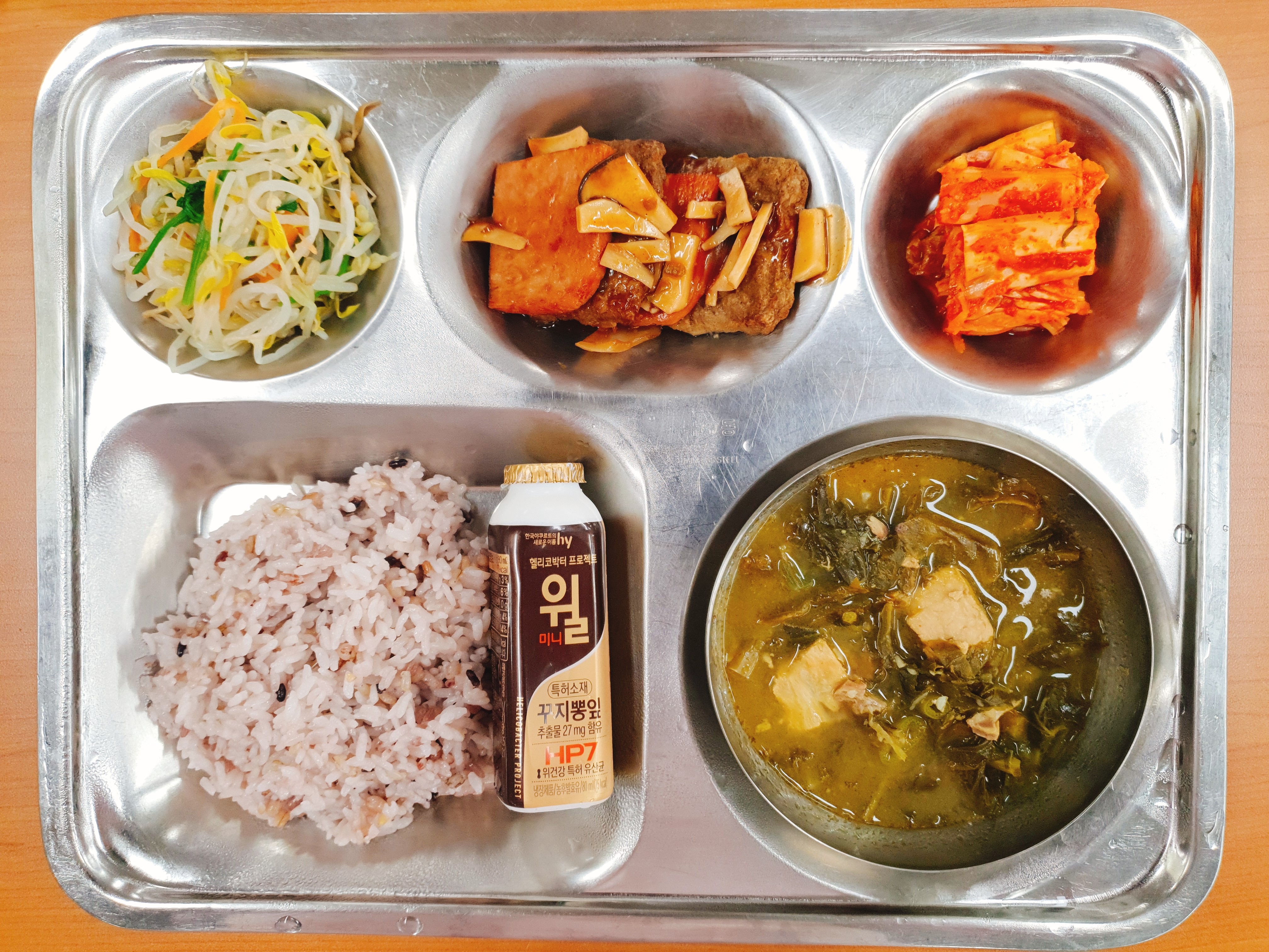 4.4.조식.jpg