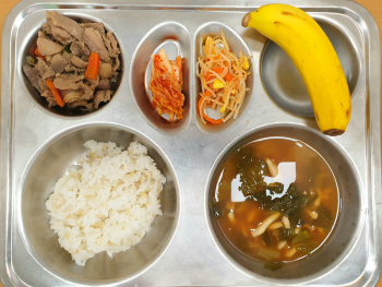 4월 29일 본식.jpg