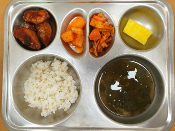 4월 28일 본식.jpg