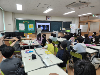 이지유 작가와의 만남(4).jpg