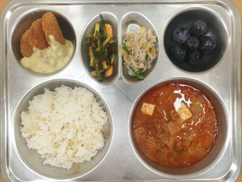 8월 23일 본식.jpg