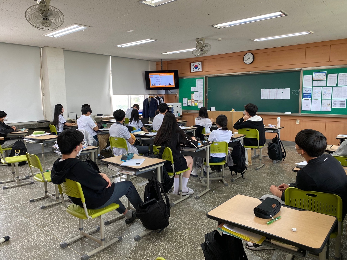 KakaoTalk_20220511_160457818_09