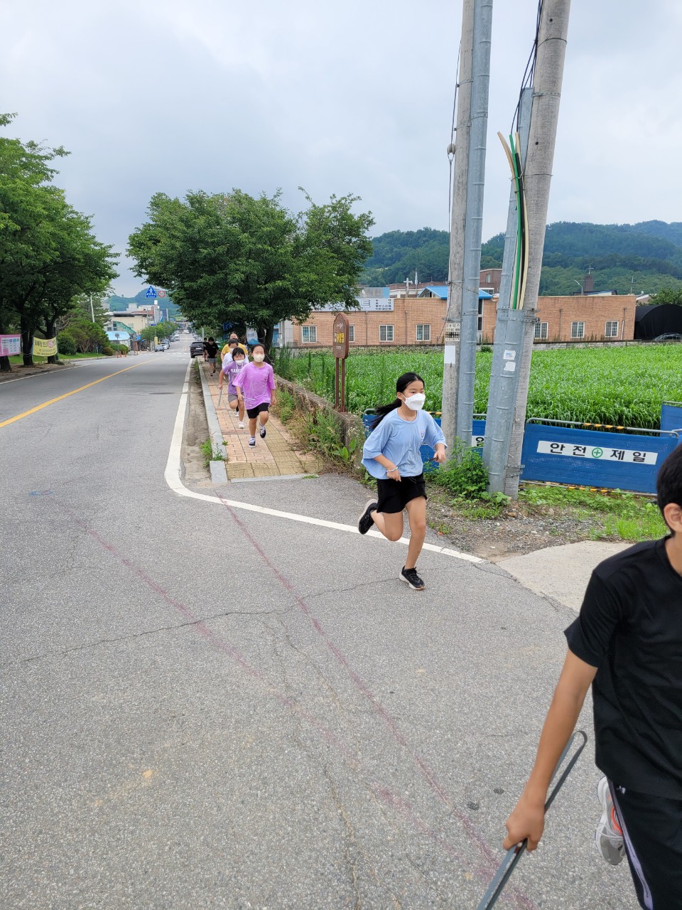 [학부모] 2022 주덕초등학교 5-1-7.6 감자나눔 및 플로깅 행사-42546405160