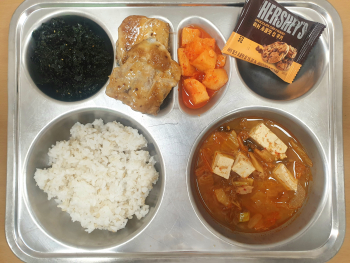 10월 28일 본식.jpg