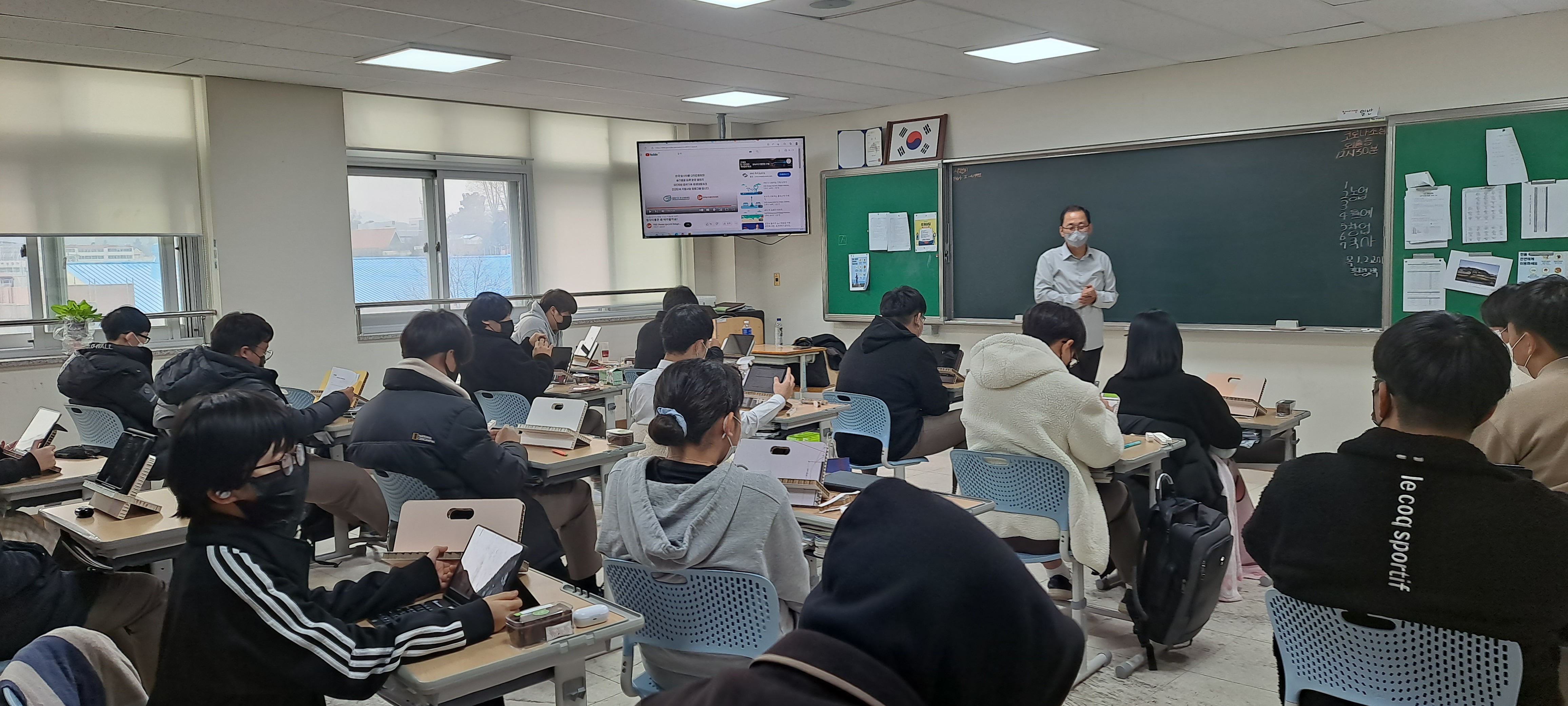 KakaoTalk_20221127_221652854_04.jpg