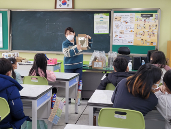떡갈나무호텔 북아트(3-4학년) (3).jpg