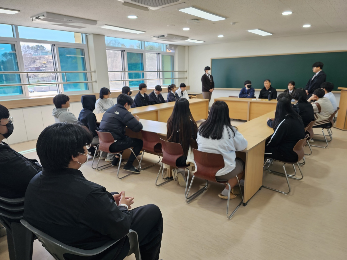 KakaoTalk_20230328_192620438_01