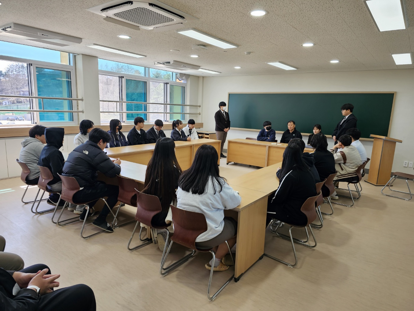 KakaoTalk_20230328_192620438_02