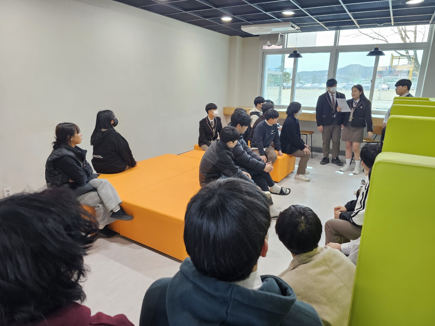 KakaoTalk_20230328_192921963_04
