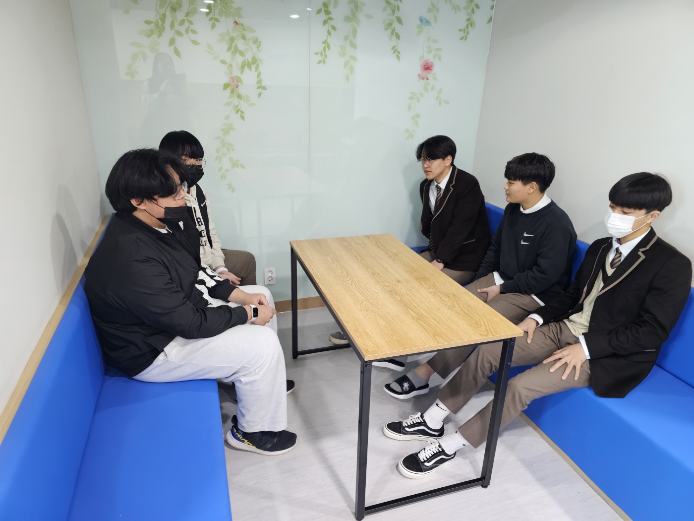 KakaoTalk_20230328_192921963_06