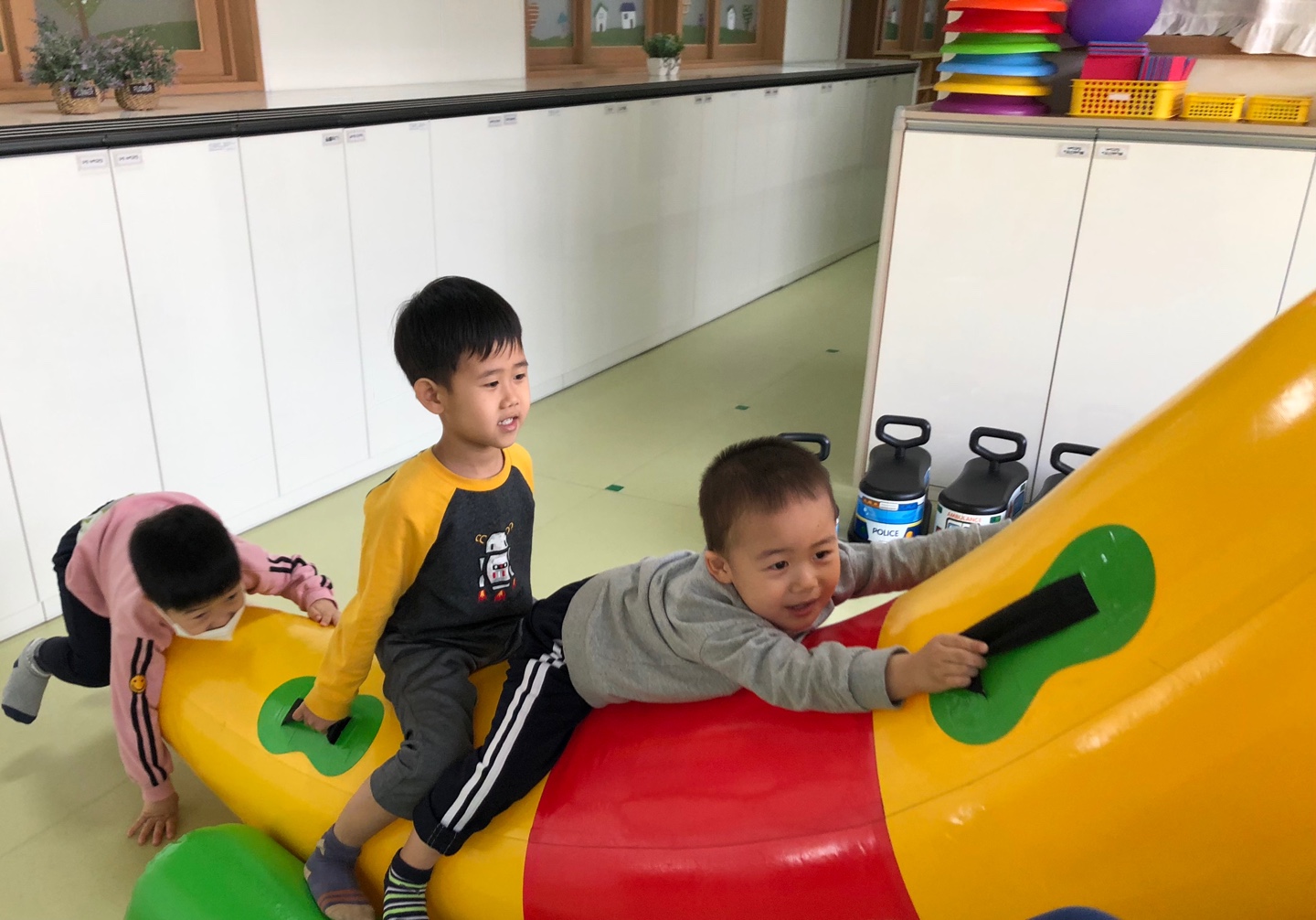 KakaoTalk_20230324_222625612_05