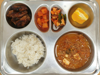 3월 10일 본식.jpg