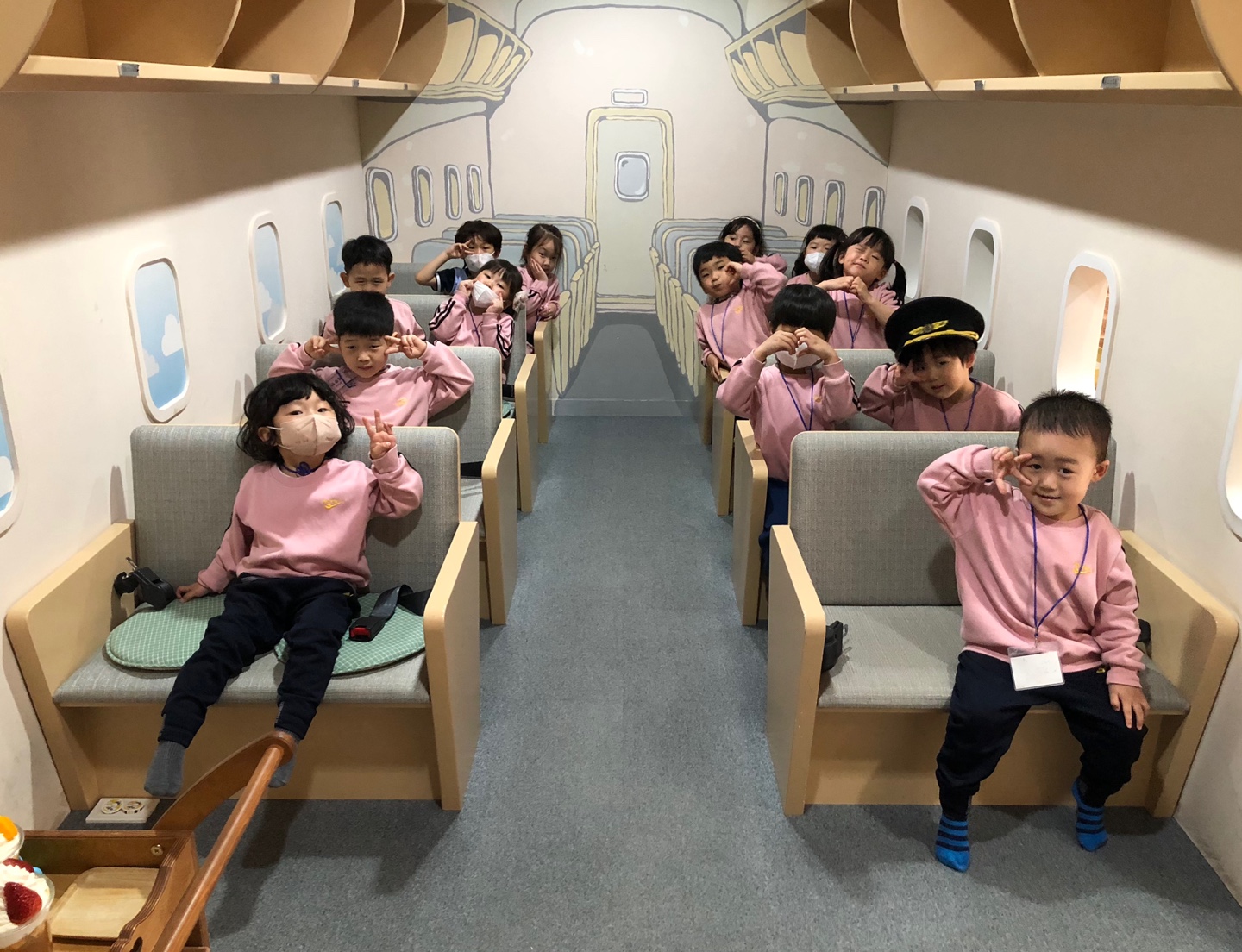 KakaoTalk_20230421_160354176_06