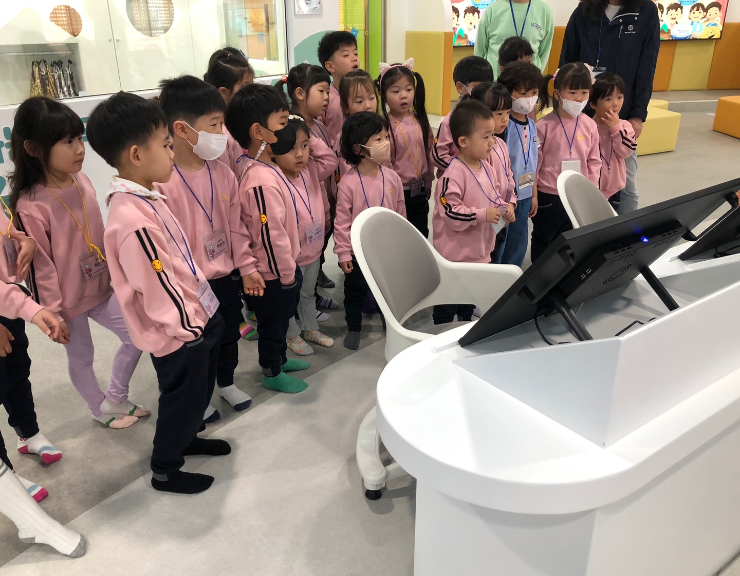 KakaoTalk_20230421_160354176_02