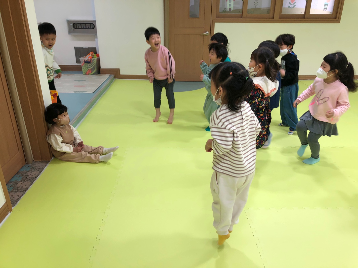 KakaoTalk_20230417_203652484_09