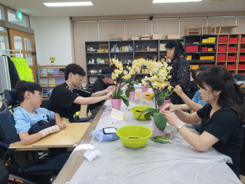 KakaoTalk_20240621_140152790_04.jpg