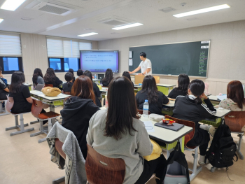 가정폭력 예방교육 사진(1).jpg