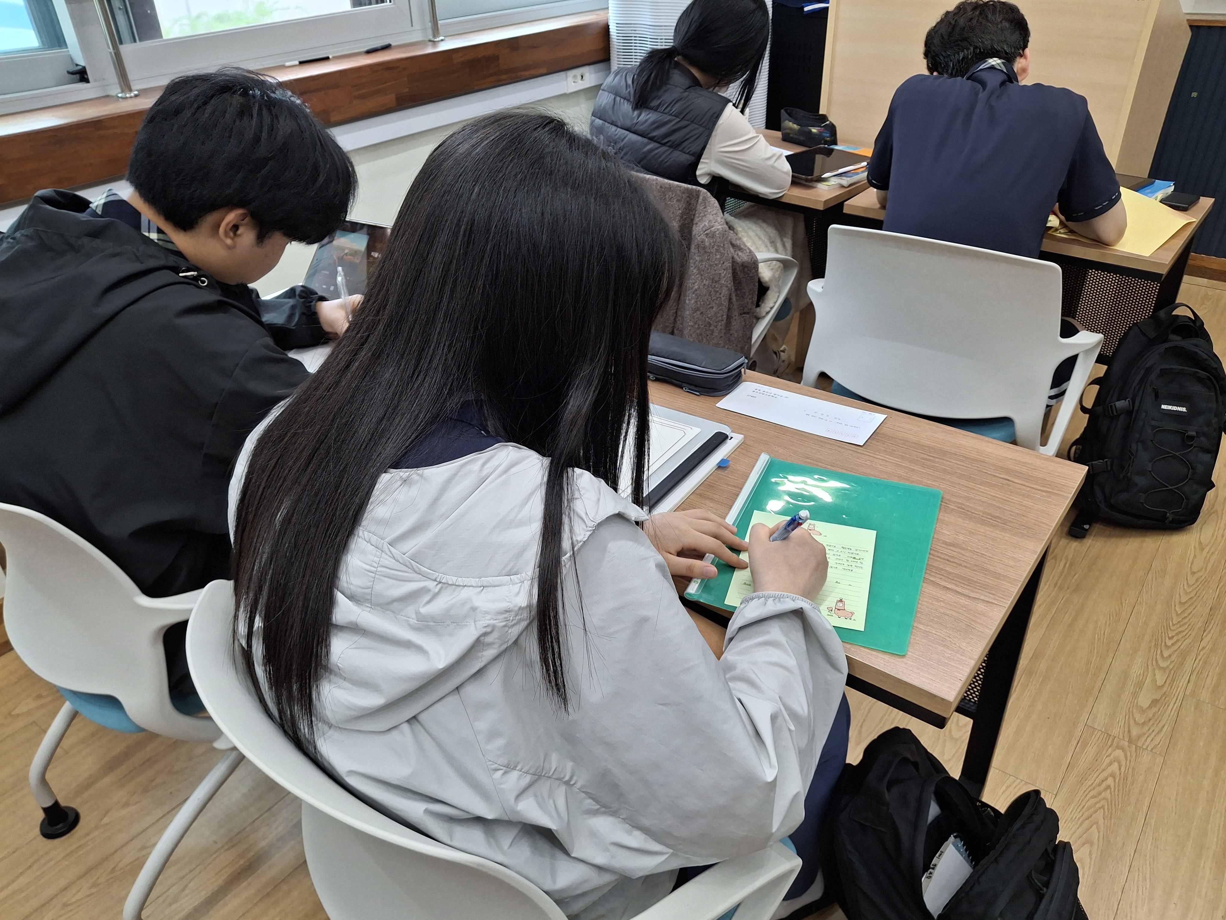 KakaoTalk_20250423_134351959_06.jpg
