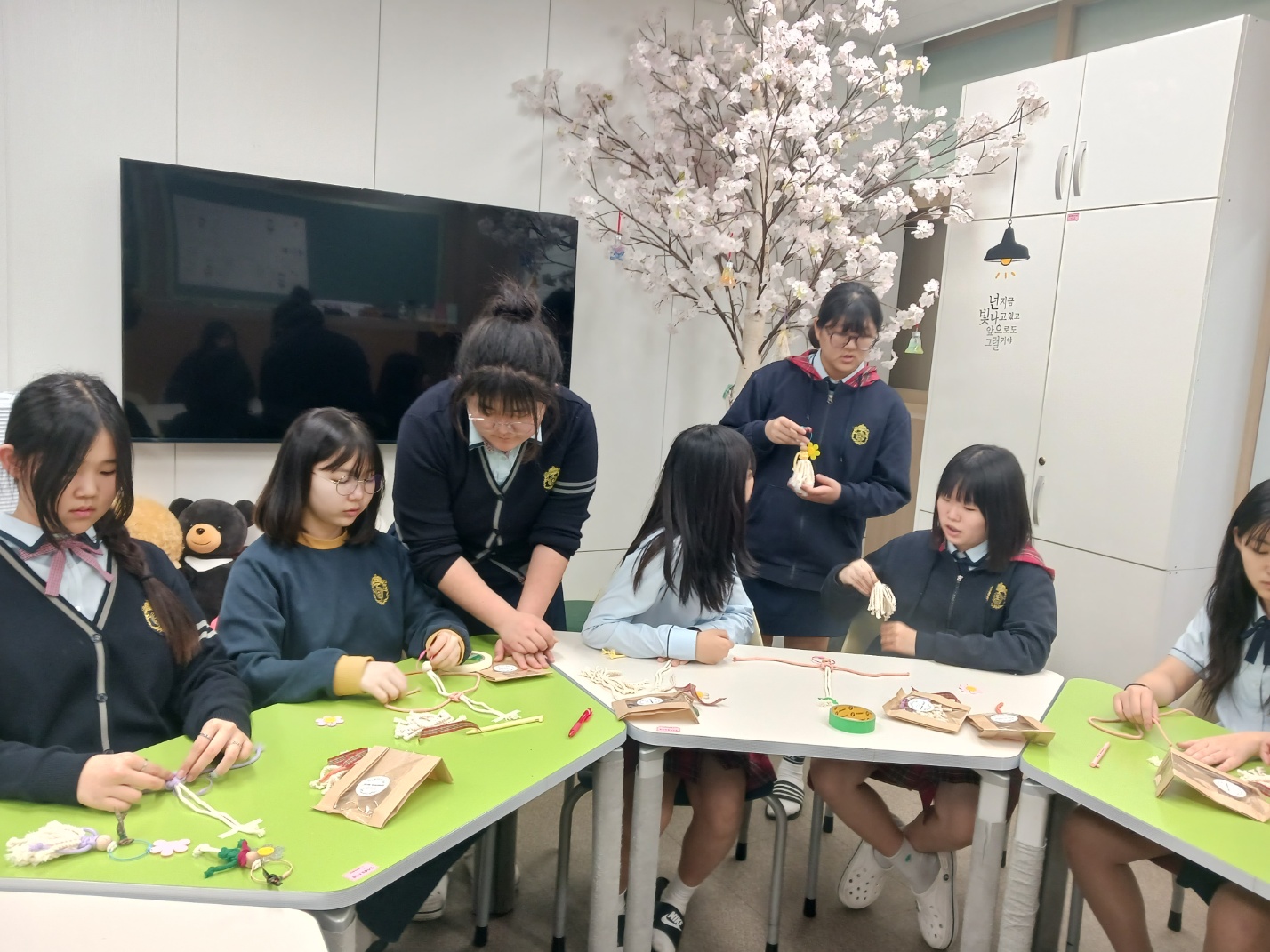 KakaoTalk_20250404_131206156_08