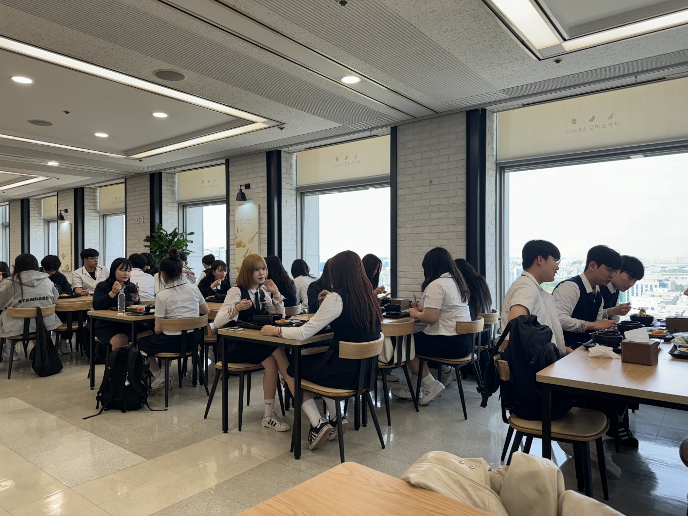 KakaoTalk_20250430_113825484_02.jpg