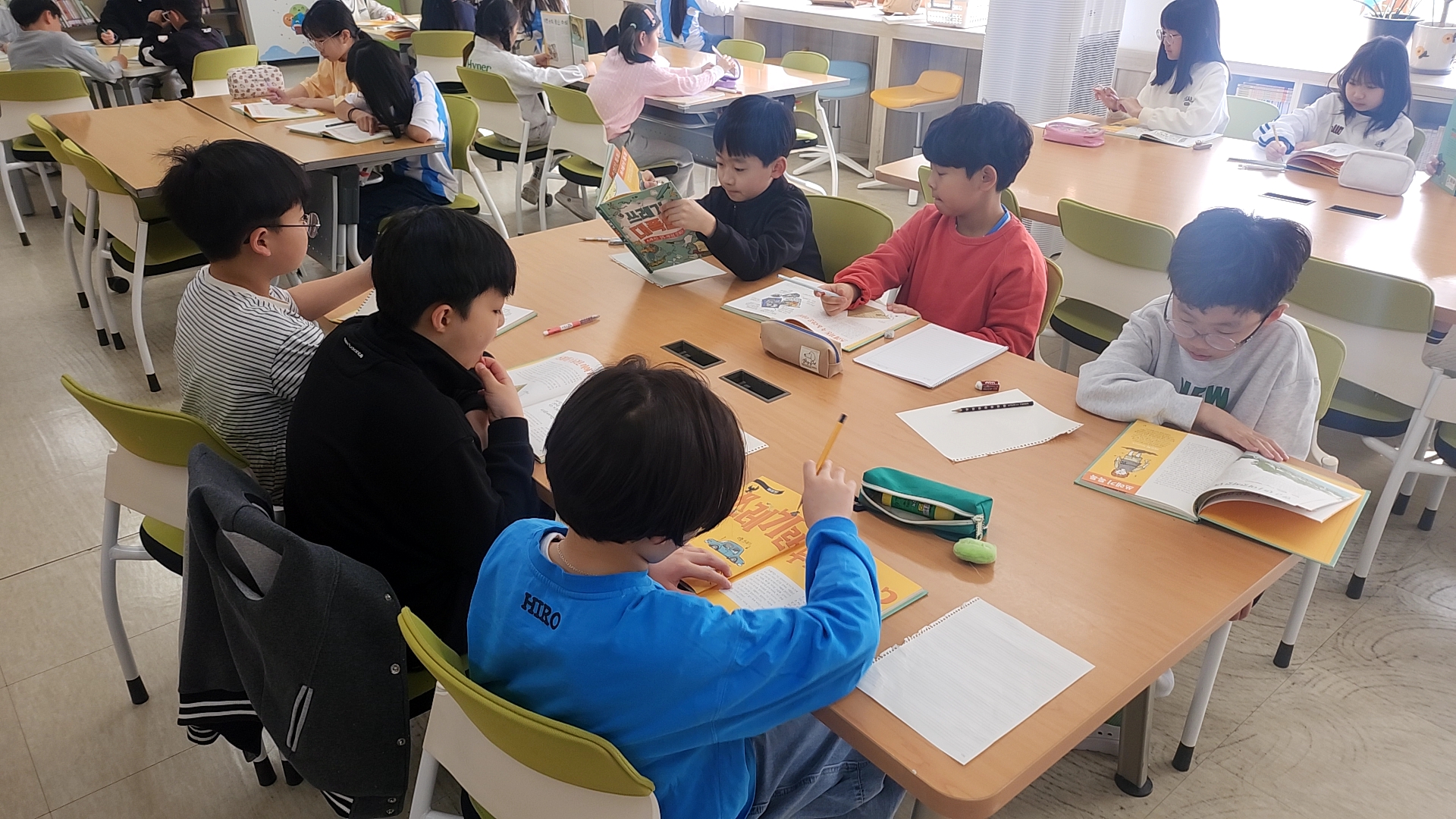 [1,2] 온책읽기 활동 사진 (1)
