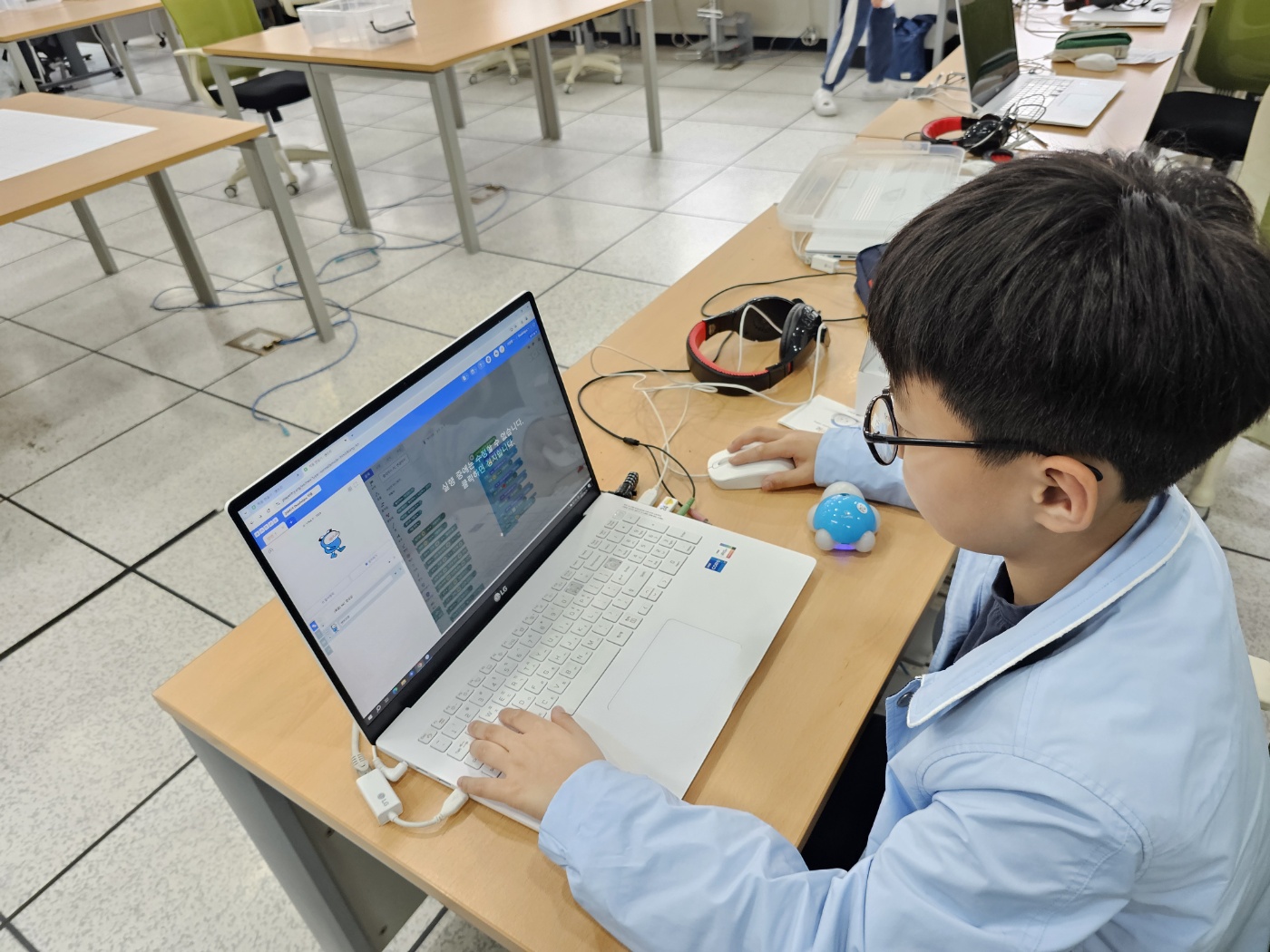 KakaoTalk_20250422_145142878_07