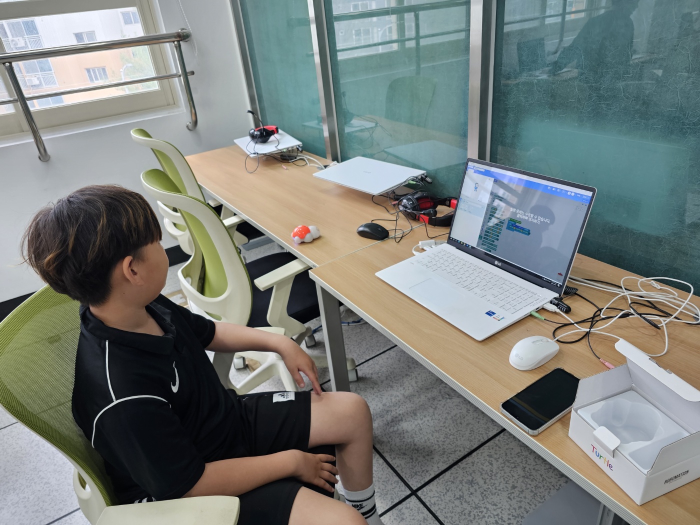 KakaoTalk_20250422_145142878_09