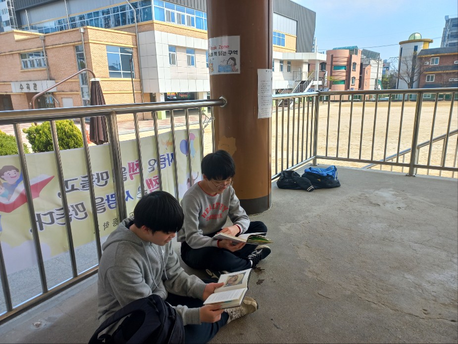 KakaoTalk_20250411_104109793_02