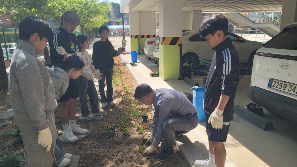 산책로가꾸기1.jpg