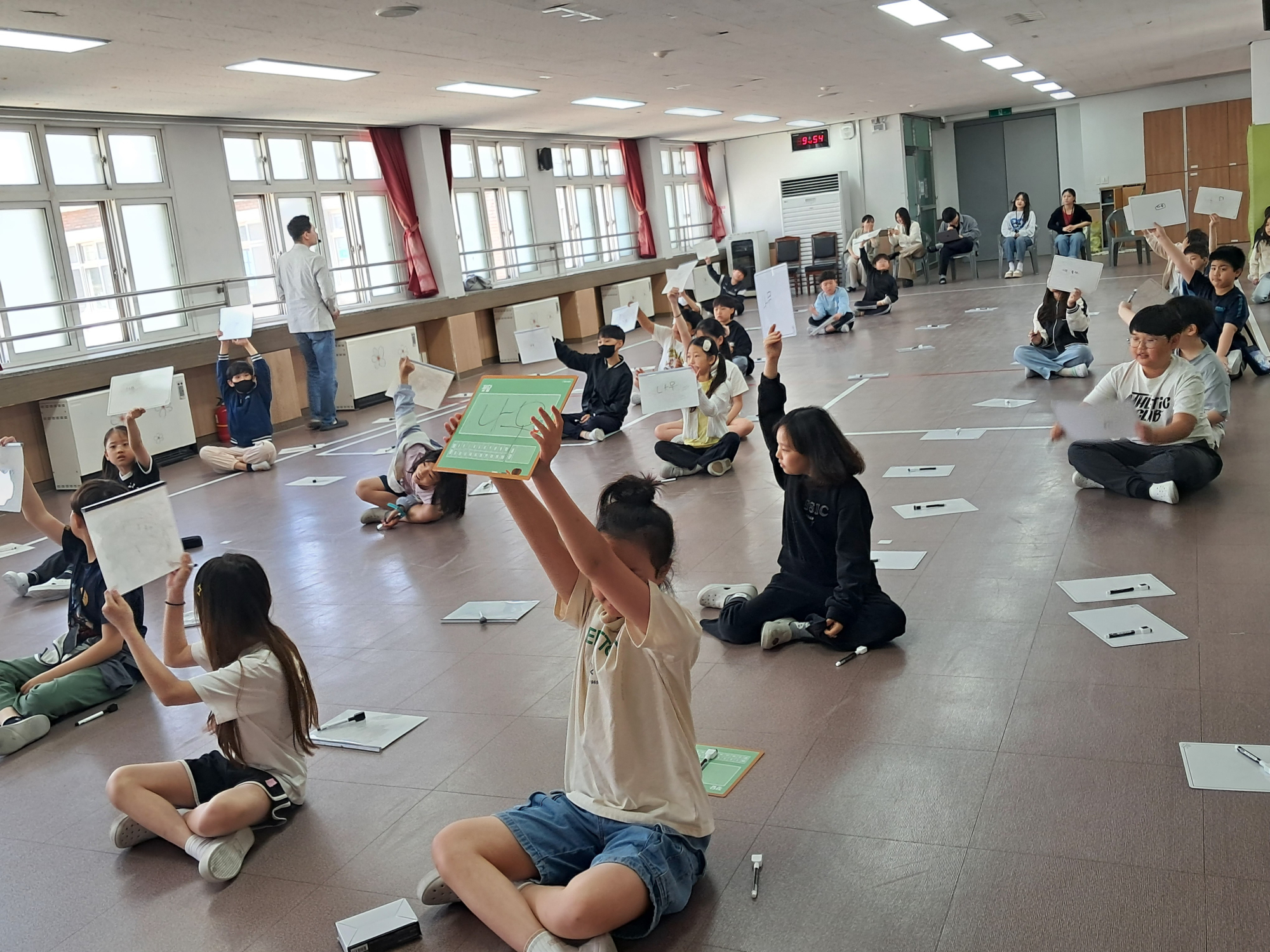 KakaoTalk_20250421_095909606_01