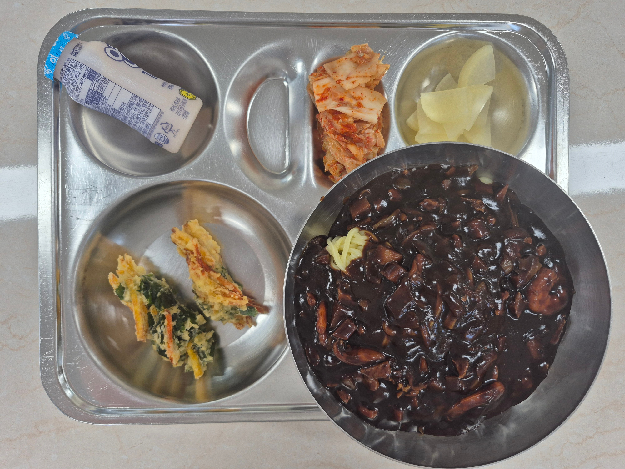 중식 식단 이미지