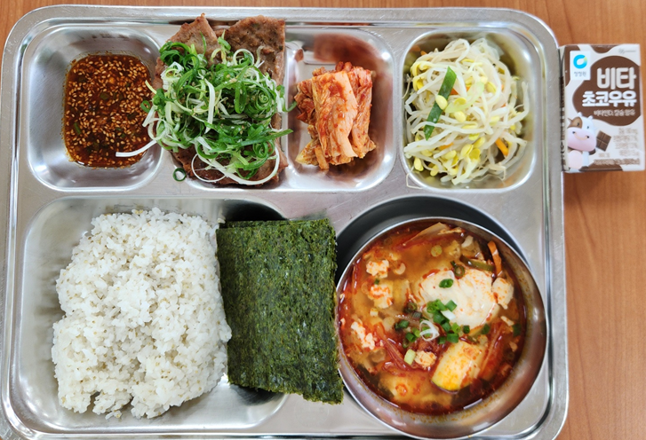 중식 식단 이미지
