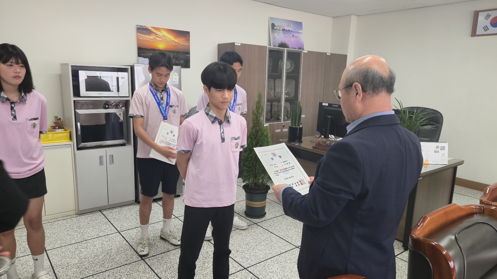 KakaoTalk_20250514_144911025_03.jpg
