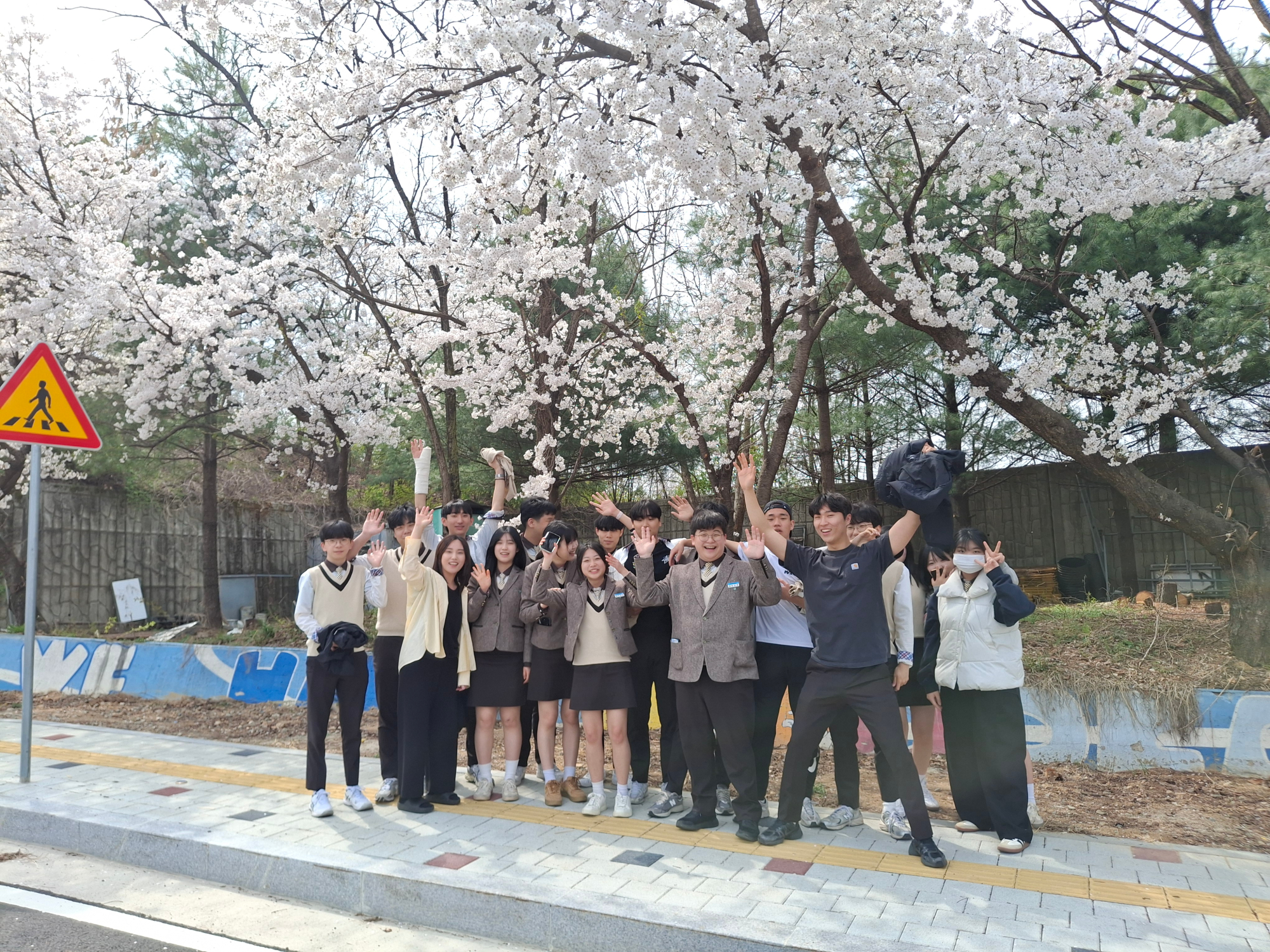 KakaoTalk_20250512_083933665_02