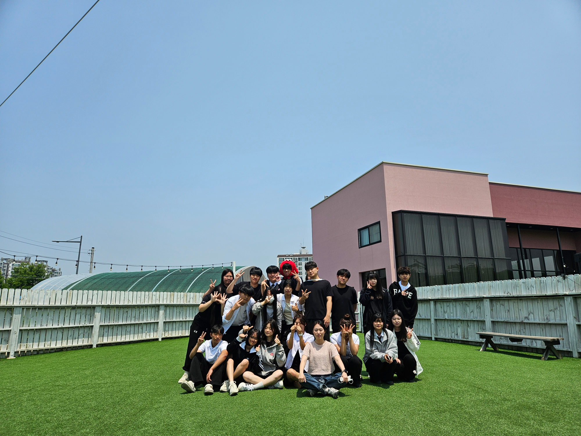 711b6ac0-a110-4e3a-be6a-14e94099f12e
