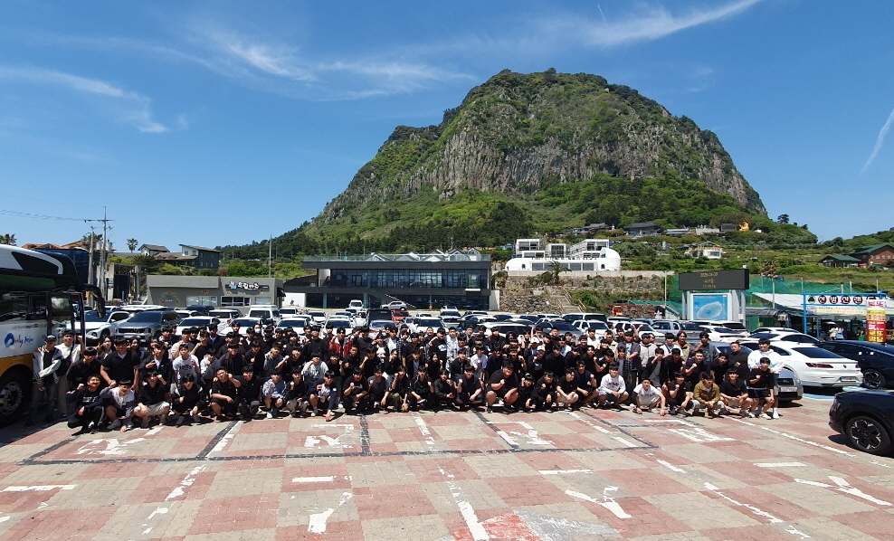 4.29~5.1수학여행단체사진.jpg