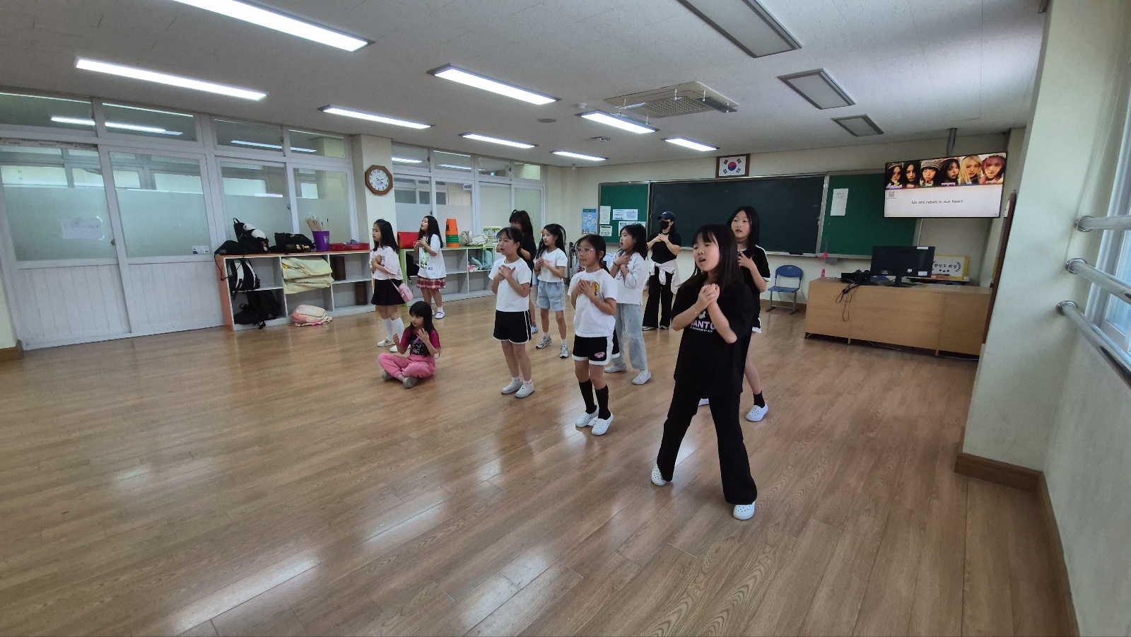 KakaoTalk_20250512_155619807_01