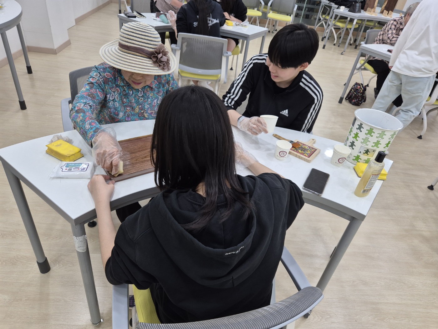 KakaoTalk_20250515_090921188_03