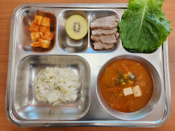 5월8일(목).jpg