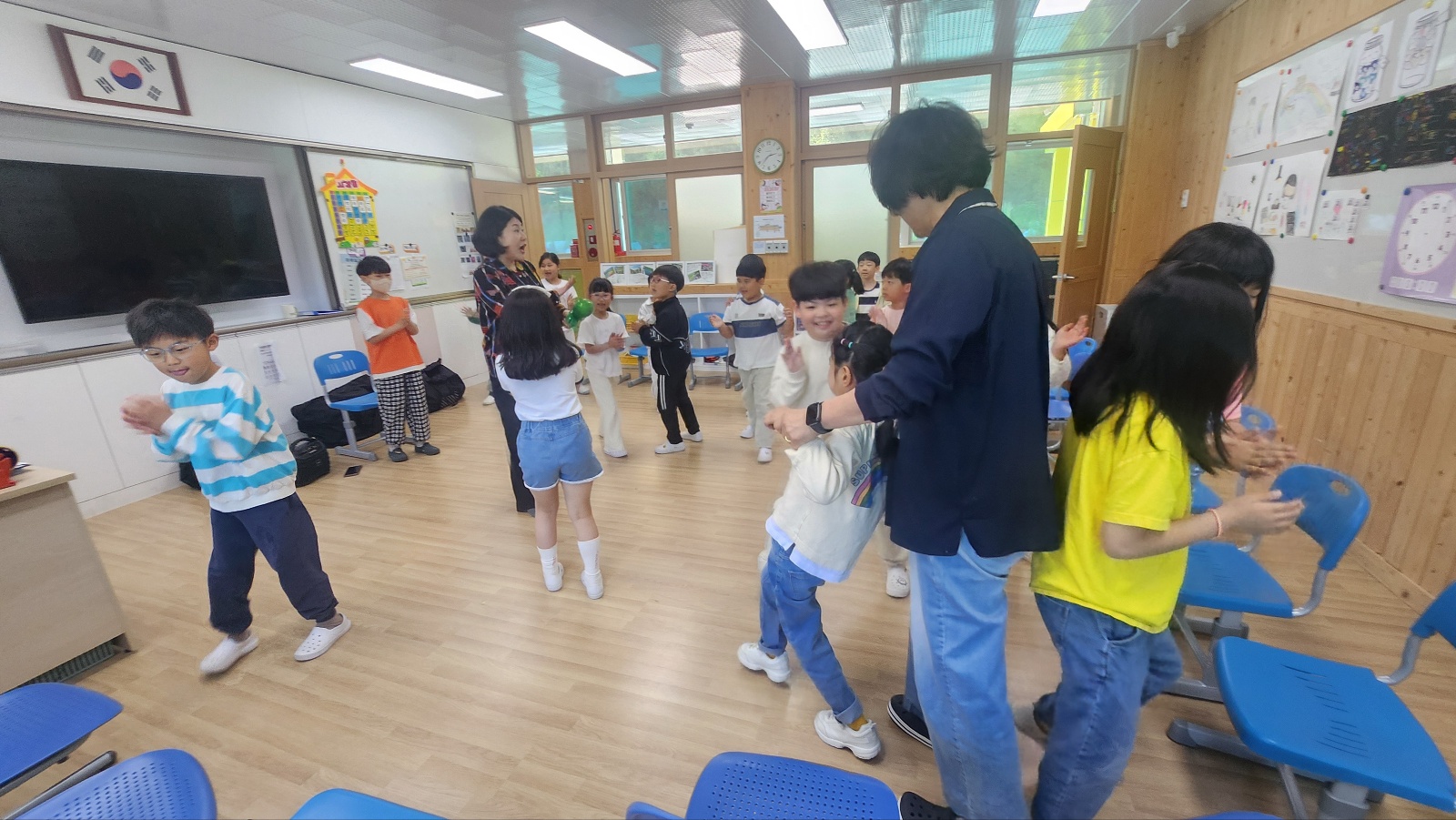 KakaoTalk_20250516_114639360_01