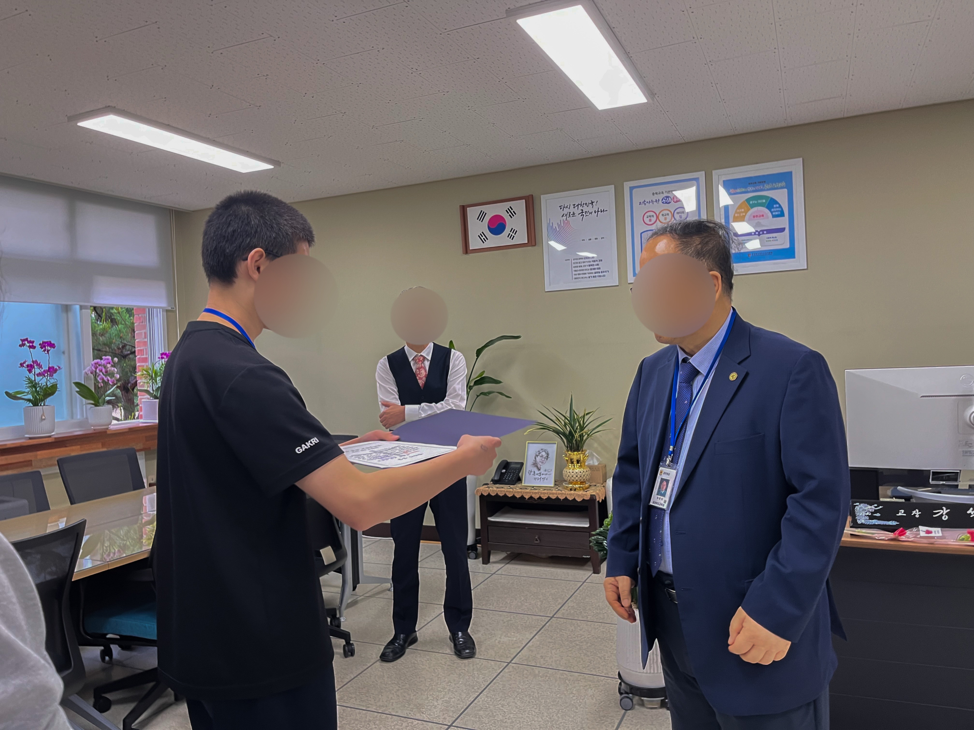 KakaoTalk_20250521_221617474_03