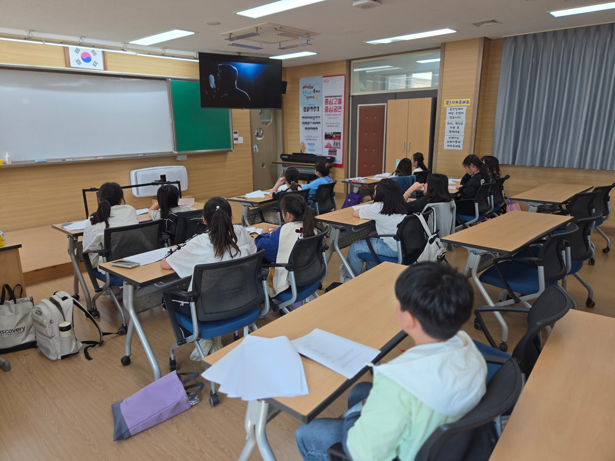 KakaoTalk_20250512_160351336_01
