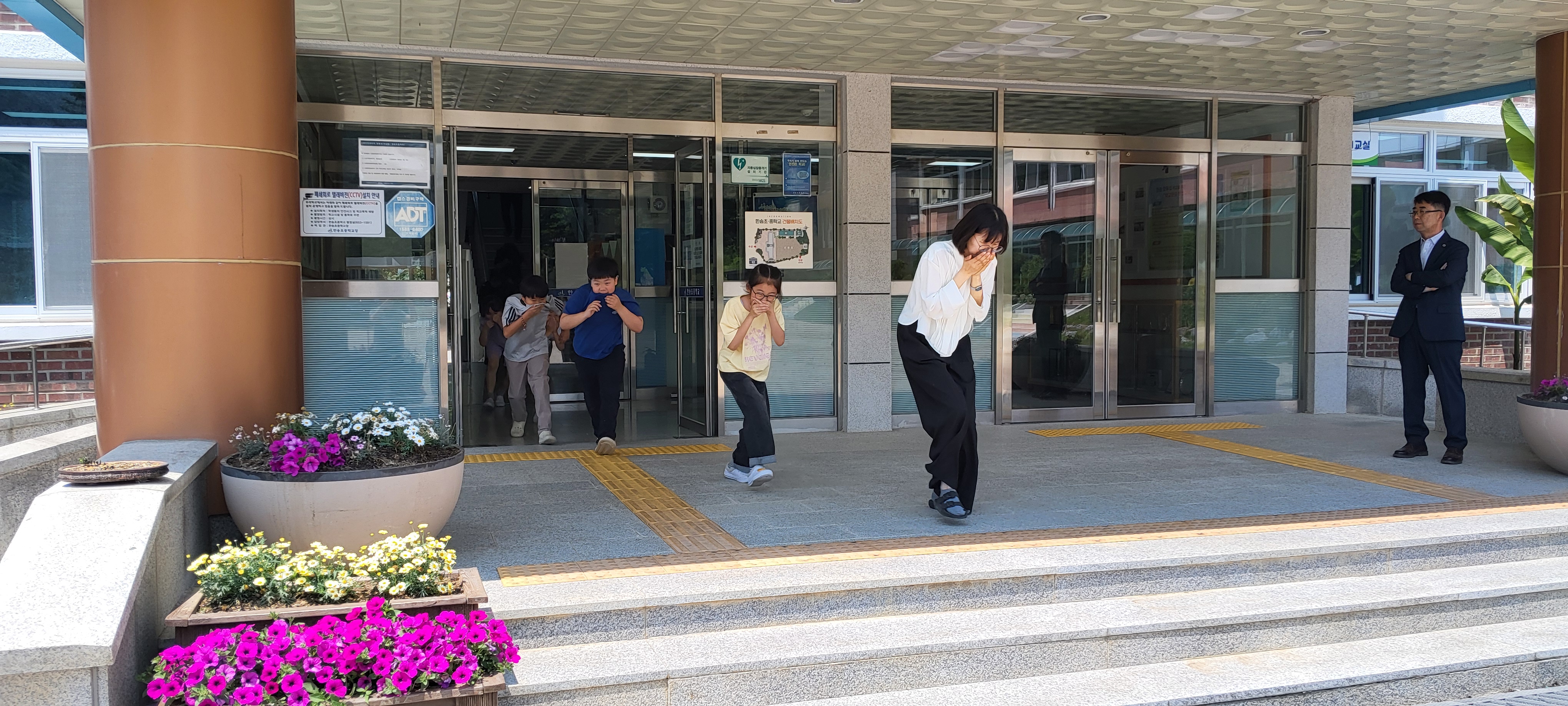 소방 대피 훈련.jpg