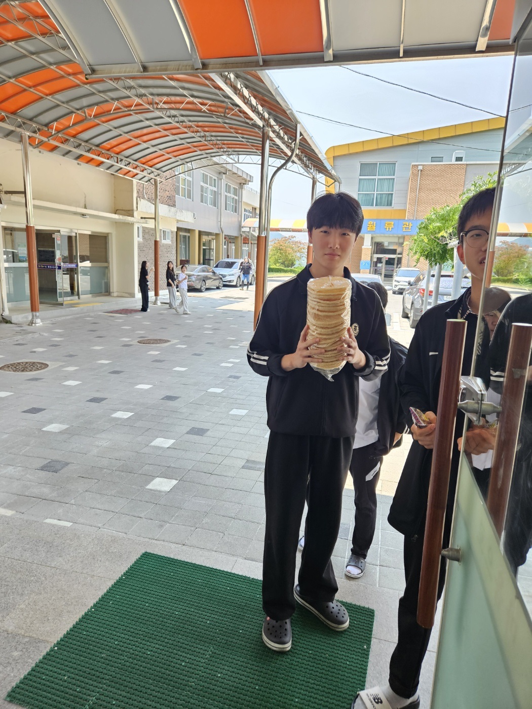 KakaoTalk_20250528_133209738_01