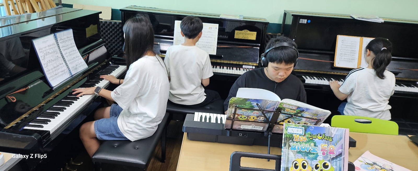 KakaoTalk_20250529_153659901_03