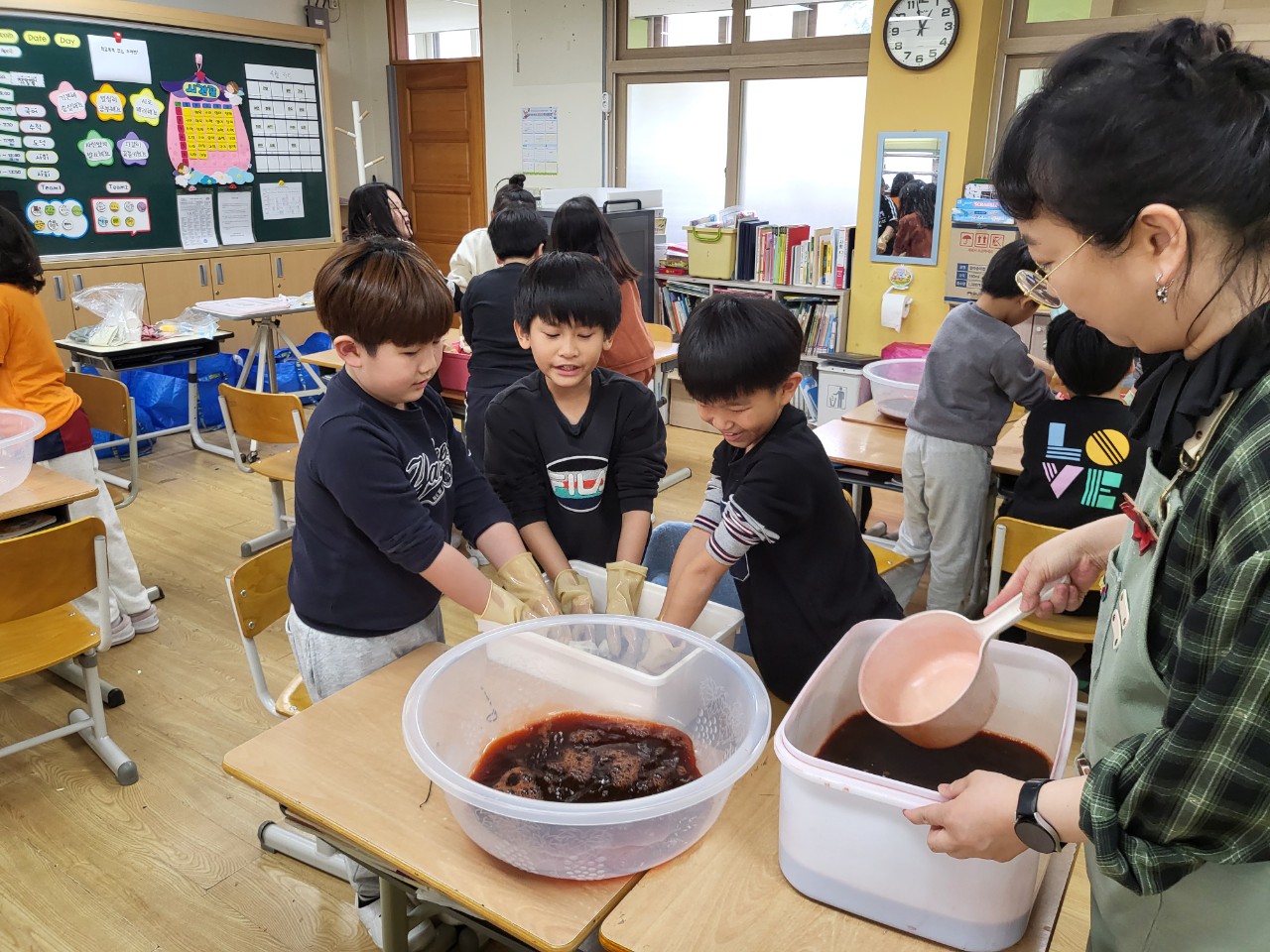 2025. 문상초등학교-3학년 미술 창작과 감상- 천연염색-68195251829